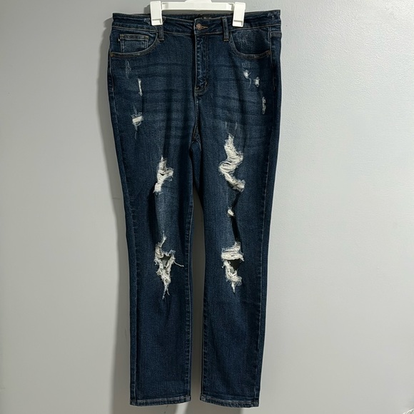 Judy Blue Denim - Judy Blue boyfriend fit bootcut jeans